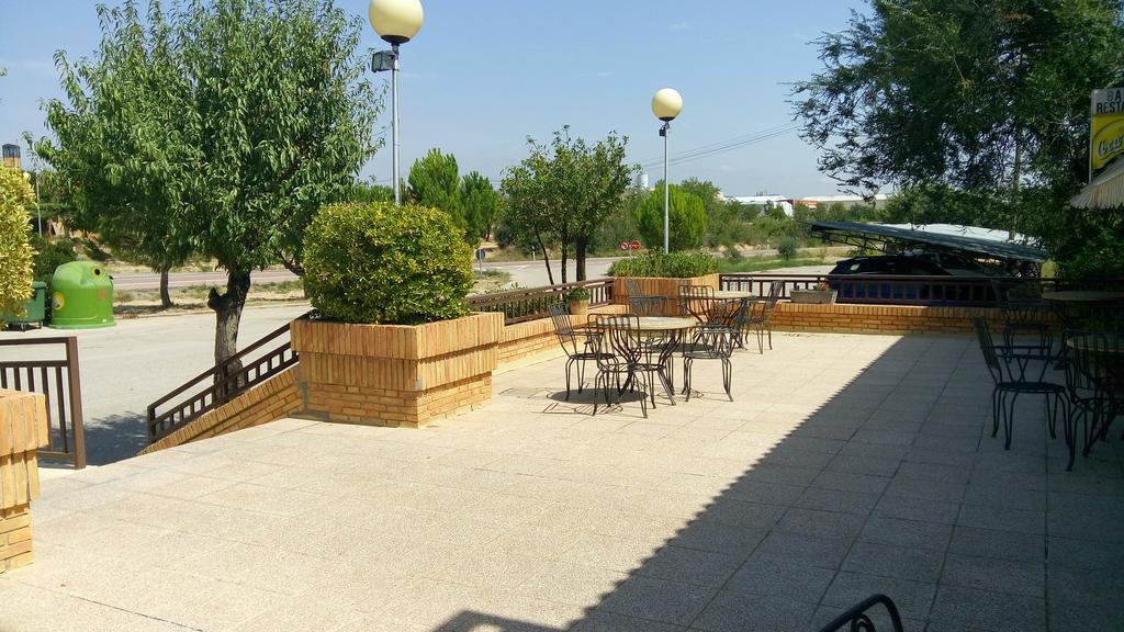 Hotel-Motel Sol II Requena Ngoại thất bức ảnh