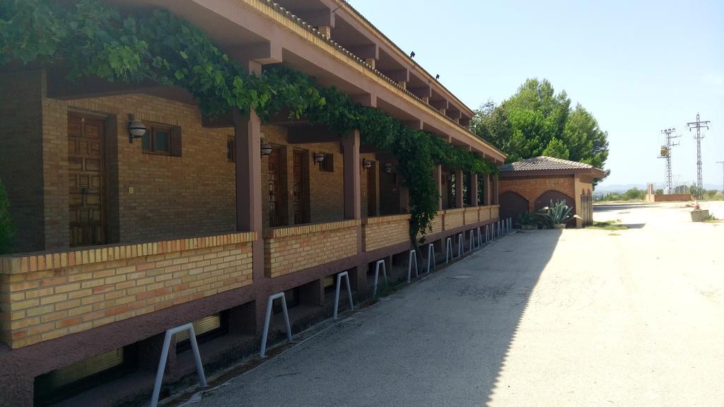 Hotel-Motel Sol II Requena Phòng bức ảnh
