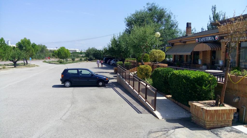 Hotel-Motel Sol II Requena Ngoại thất bức ảnh